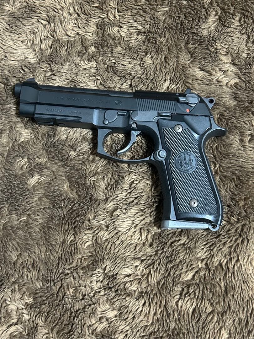 東京マルイ ガスブローバック M9A1 ベレッタ