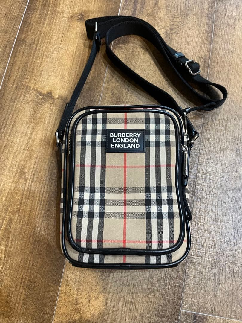 BURBERRY チェック柄ショルダーバッグ