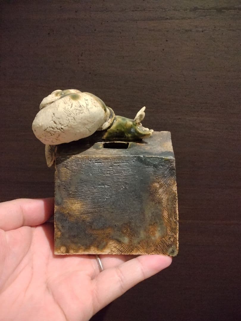 笠間焼　鈴木りんいち　カタツムリ　花器