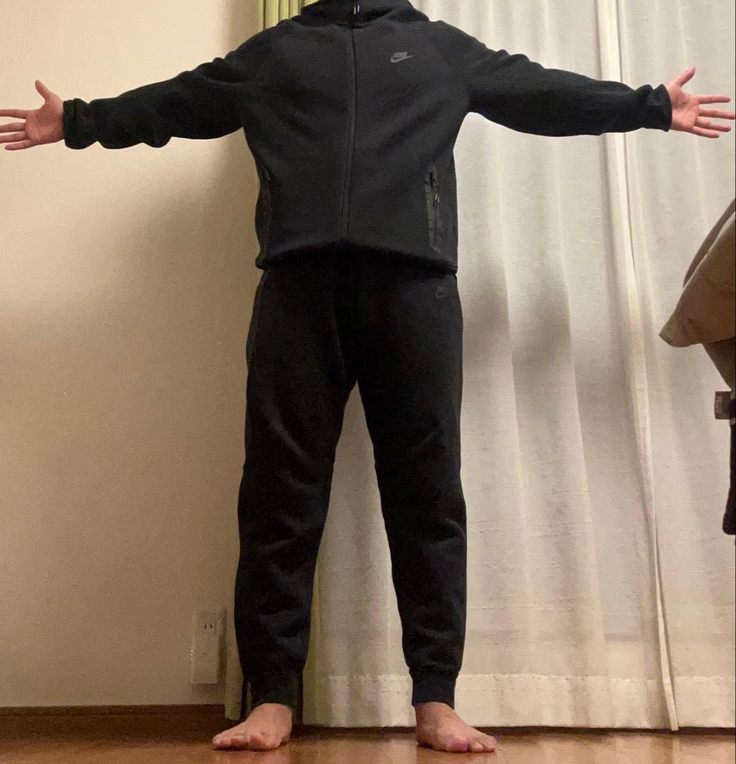 nike テックフリース　セットアップ