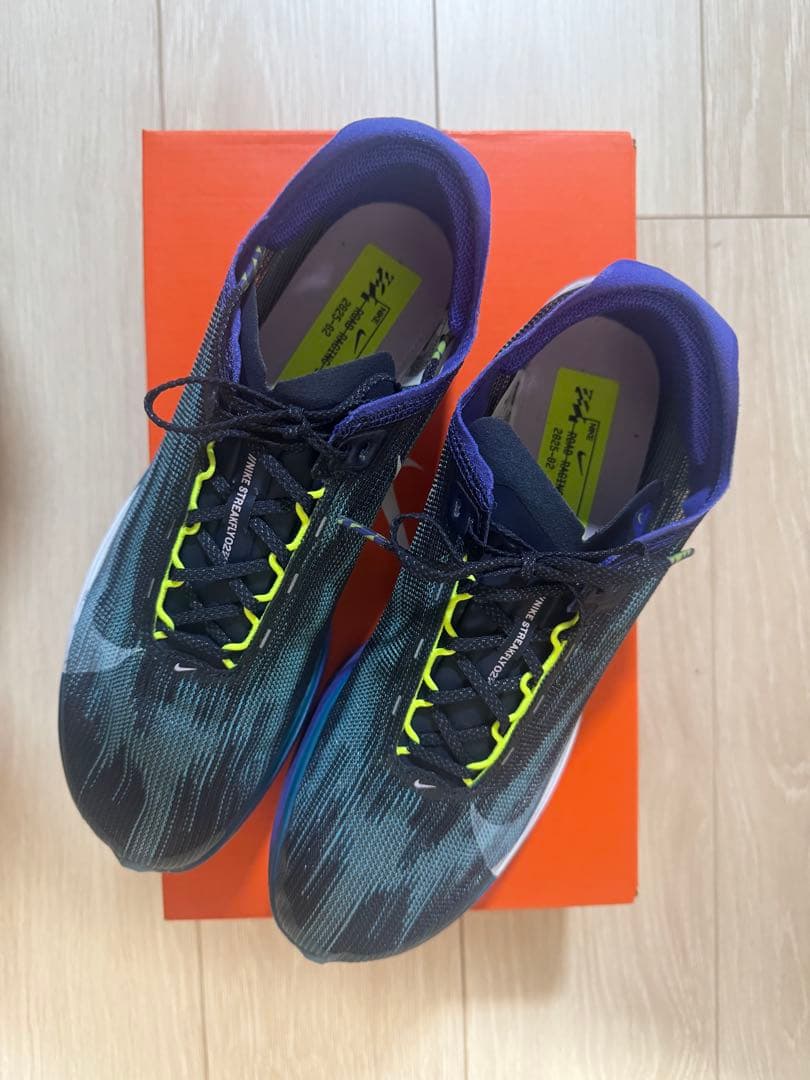 ナイキ　ストリークフライ2