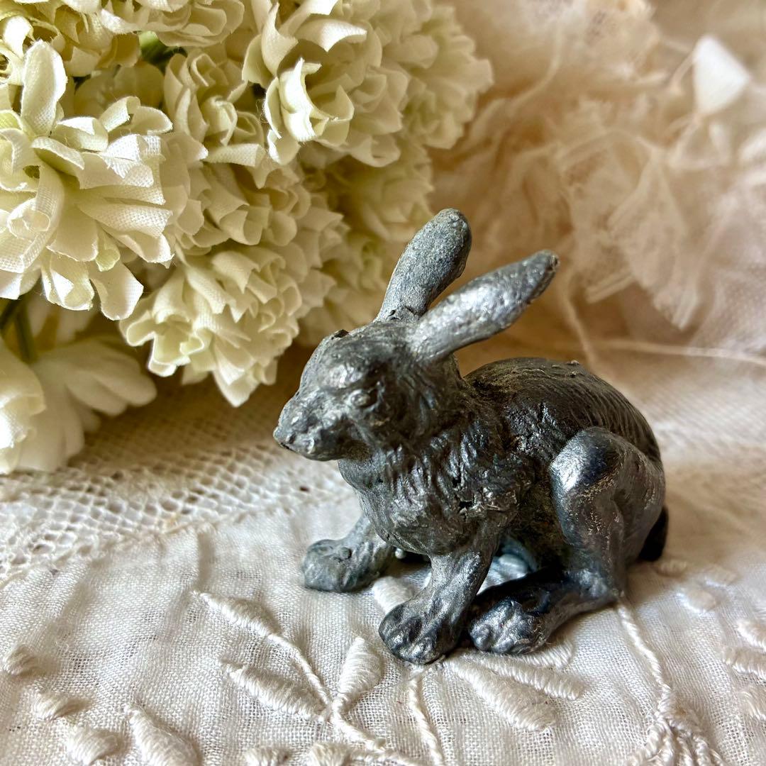 19世紀うさぎフィギュア　オブジェ　ペーパーウェイト　フランスアンティーク