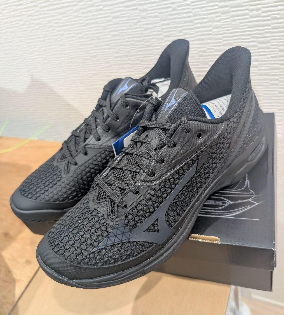 世界７７７足限定モデル　ミズノ　ウェーブエクシードツアー７　２７cm　新品